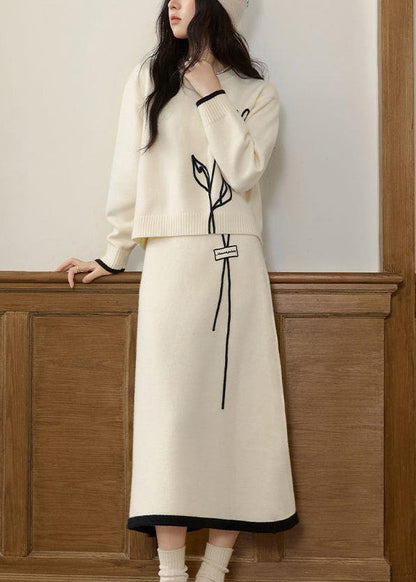Stylish Beige O Neck Sweaters and Skirts Knit Two Pieces Set Spring