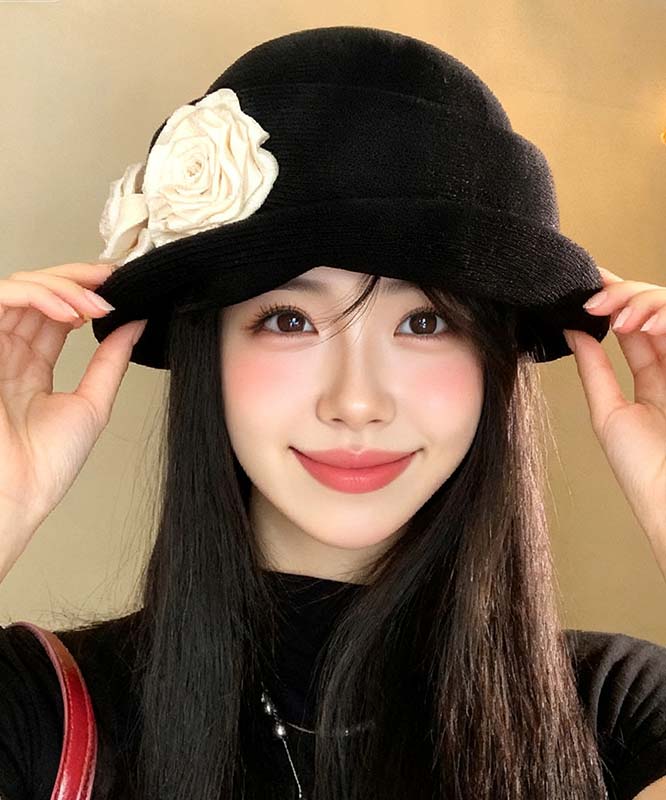 Stylish Black Versatile Knit Beret Hat