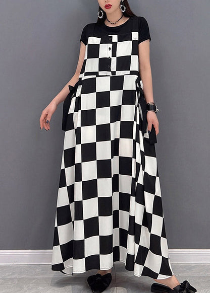 Unique White O-neck Plaid Button Pockets Wrinkled Long Dresses Short Sleeve