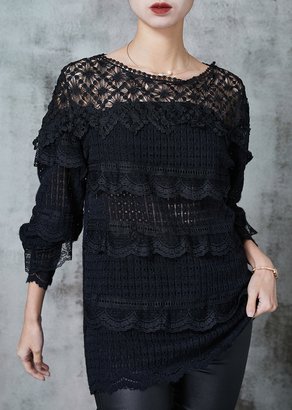 Black Hollow Out Patchwork Lace Knit Shirts Spring