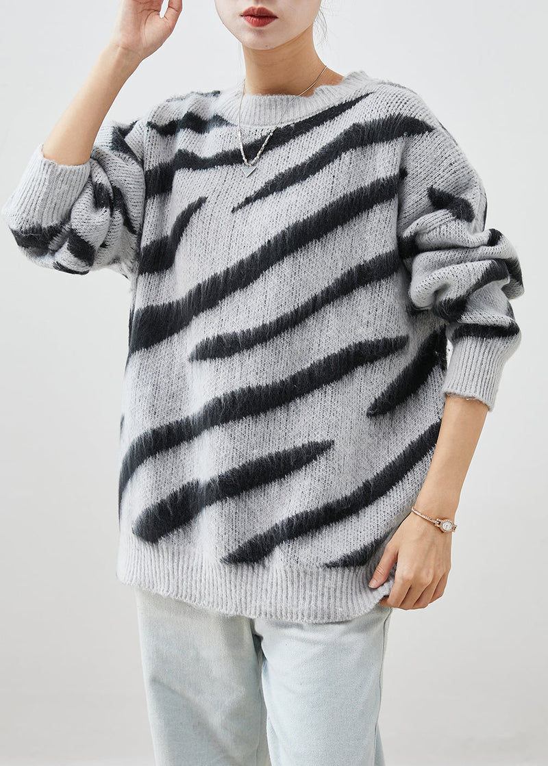 Grey Oversized Zebra Pattern Print Knit Short Sweater Fall