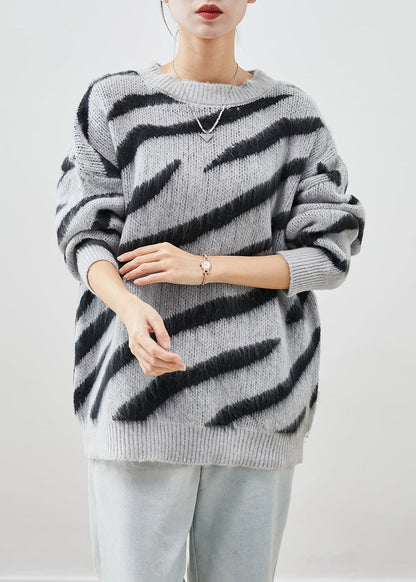 Grey Oversized Zebra Pattern Print Knit Short Sweater Fall