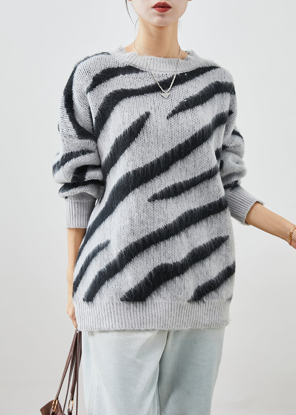 Grey Oversized Zebra Pattern Print Knit Short Sweater Fall