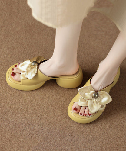 Yellow Faux Leather Bow Splicing Chunky Slide Sandals