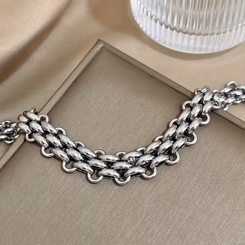 Classic Bracelet with Timeless Appeal