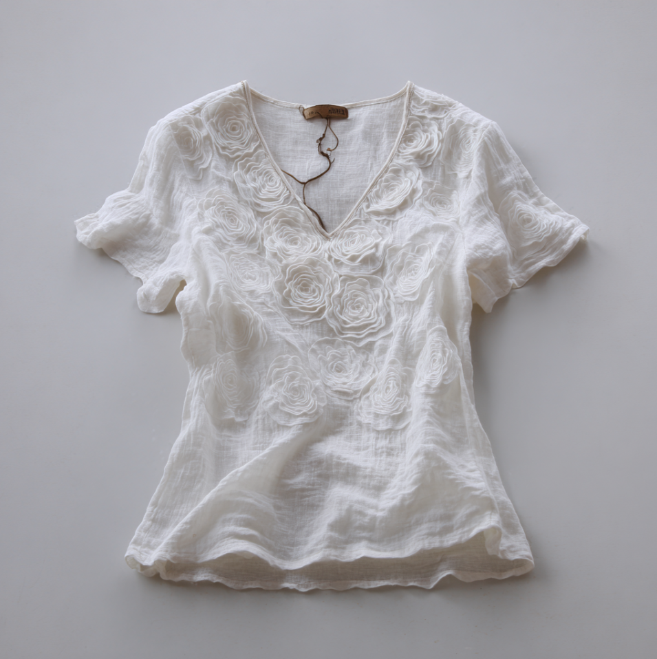 Bohemian Style Woman's V-neck White Rose Short-sleeved Shirt artswardrobe