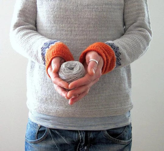 JO | Gray boho-style sweater