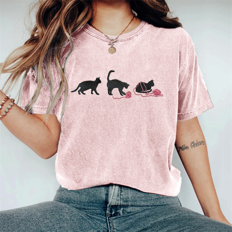 Comstylish Lovely Black Cats With Pink Yarn Embroidered Washed T Shirt