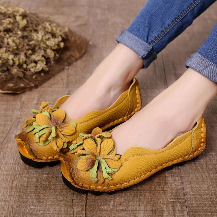 KS | Glamorous casual shoes with floral detail