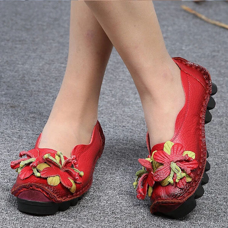 KS | Glamorous casual shoes with floral detail
