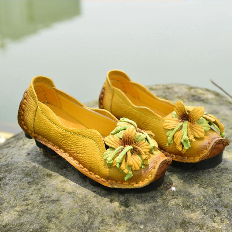 KS | Glamorous casual shoes with floral detail