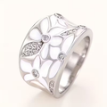Daisy Wide Ring
