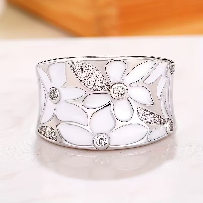 Elegant Ring for Every Occasion