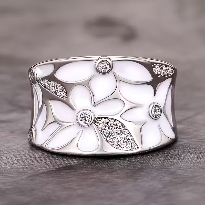 Elegant Ring for Every Occasion