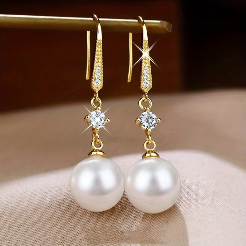 Stunning Pearl Earring for Daily Wear