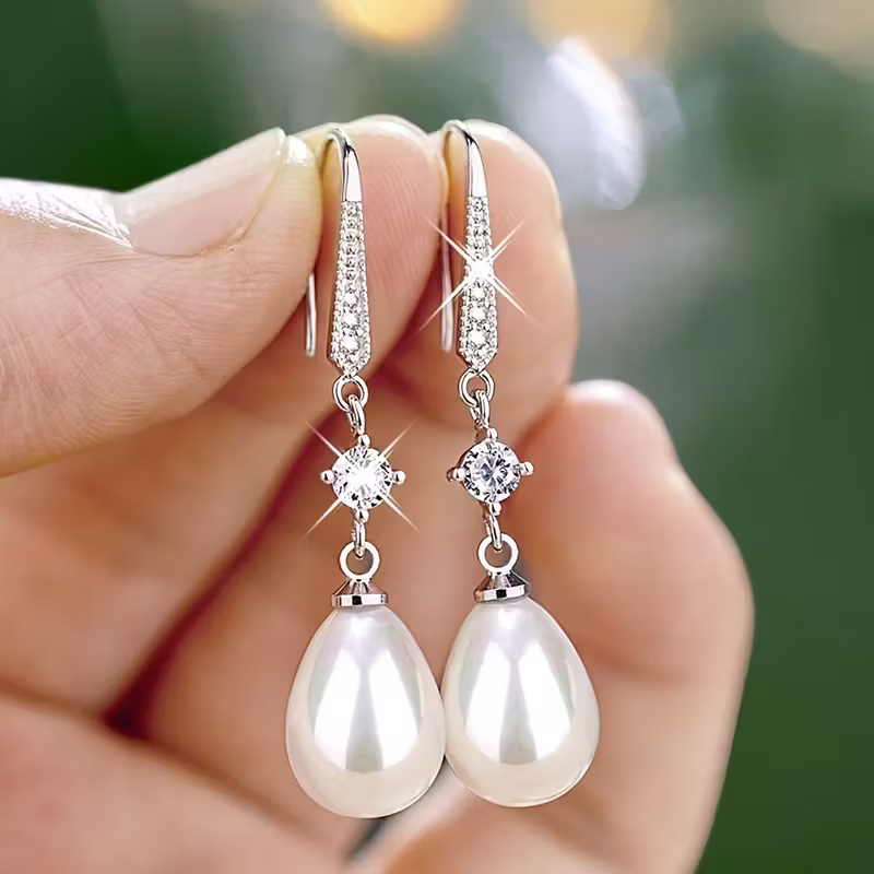 Stunning Pearl Earring for Daily Wear