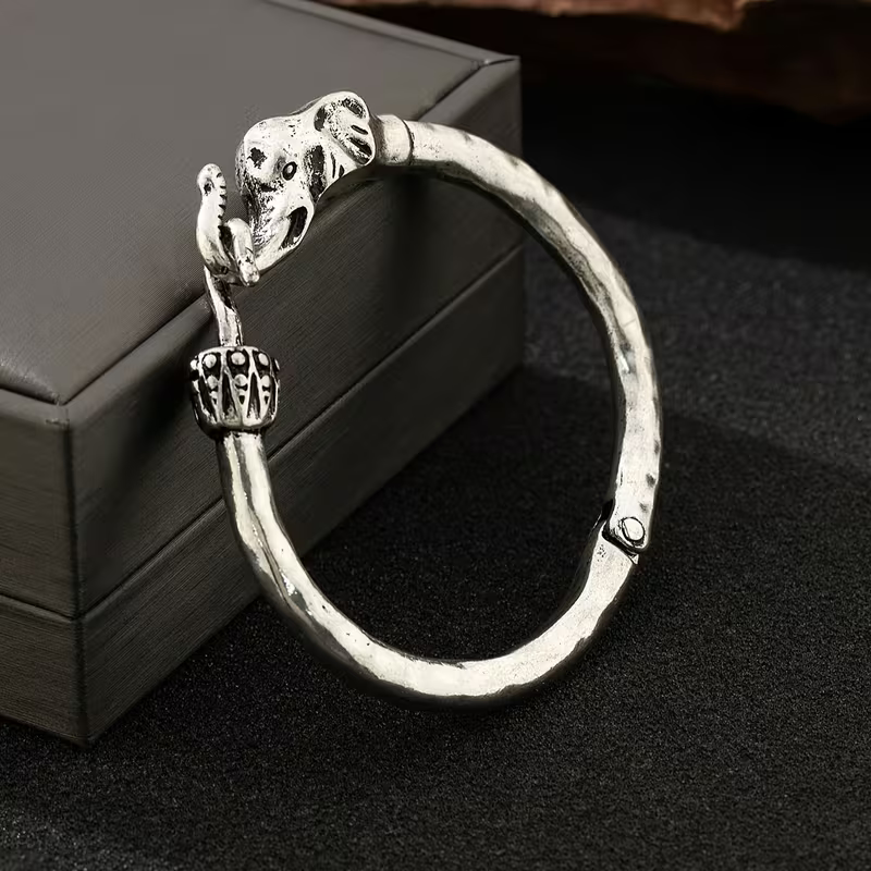 Stunning Bracelet for Daily Wear
