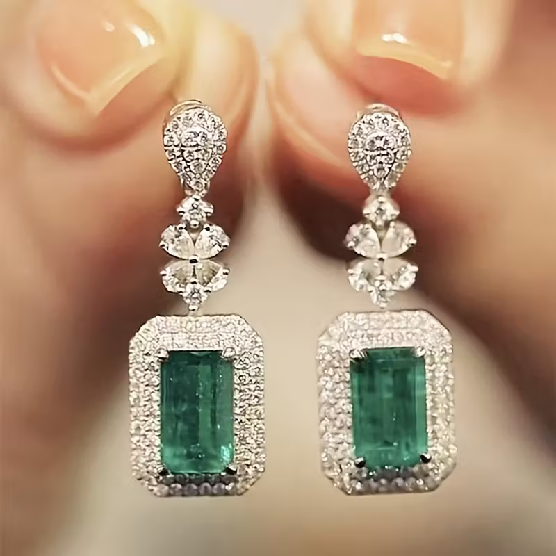 Elegant Earring for Every Occasion