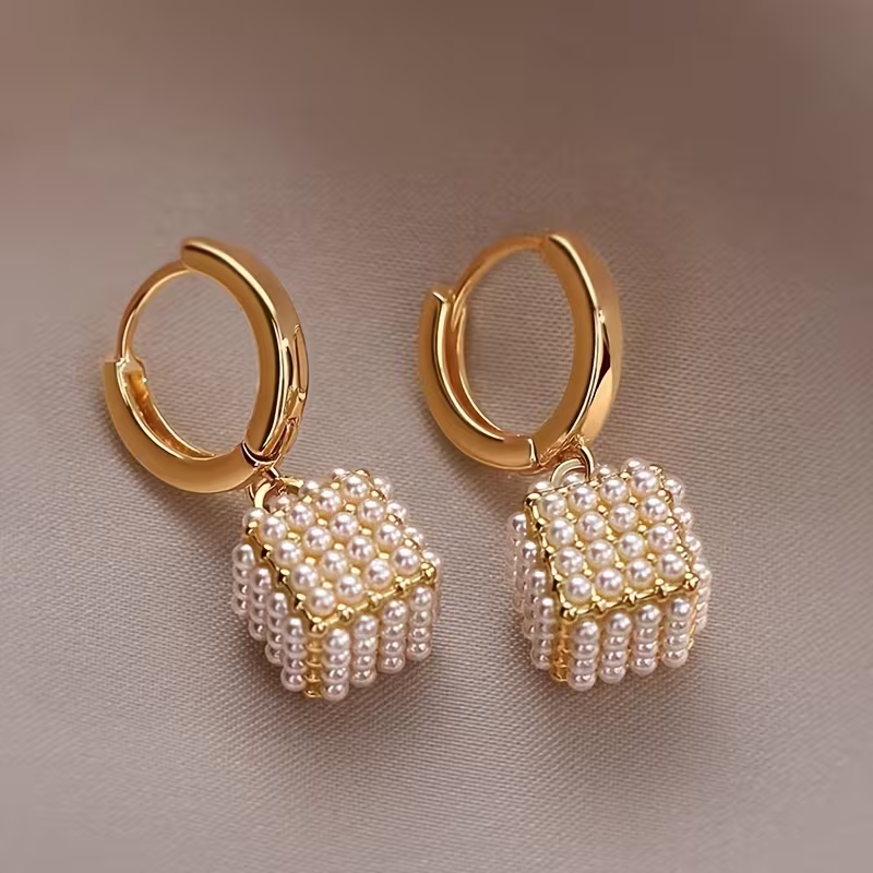 Elegant Pearl Earring for Every Occasion