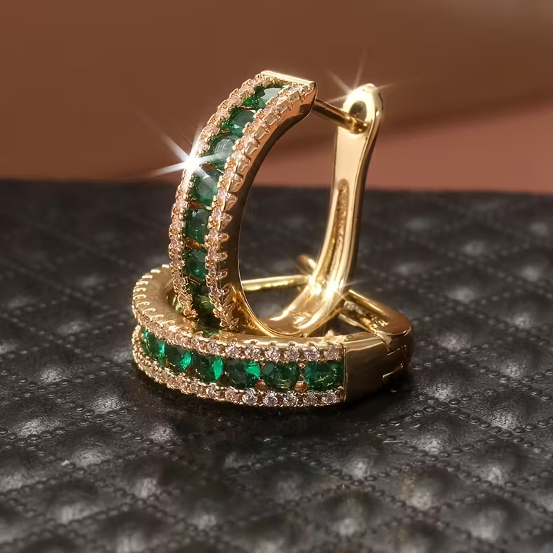 Charming Earring for Any Occasion