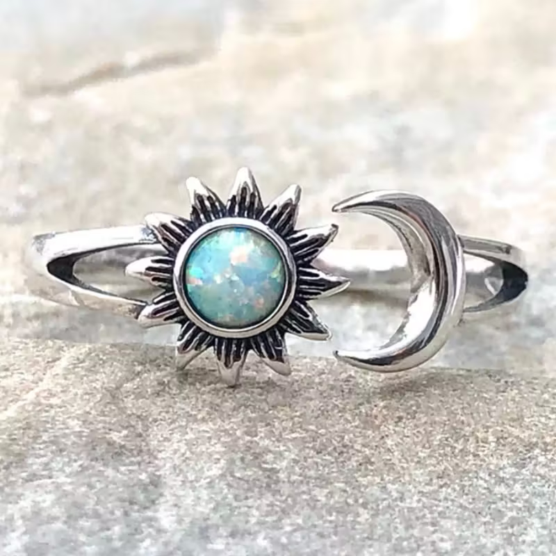 Beautiful Ring with Unique Style