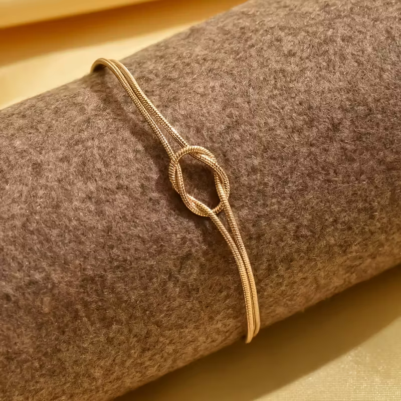 Romantic Bracelet for Special Moments