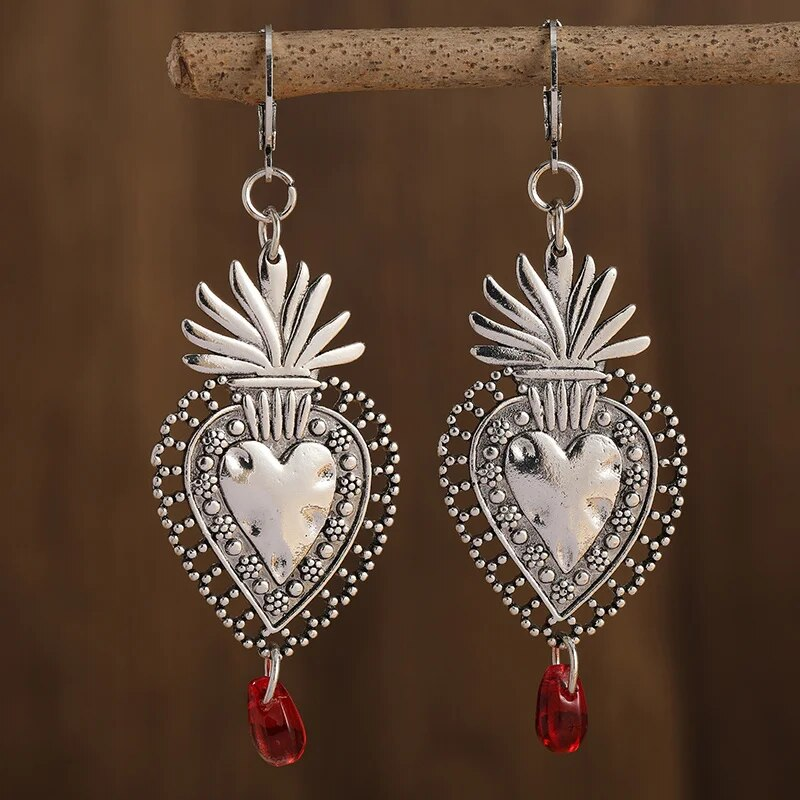 Vintage Handmade Earring