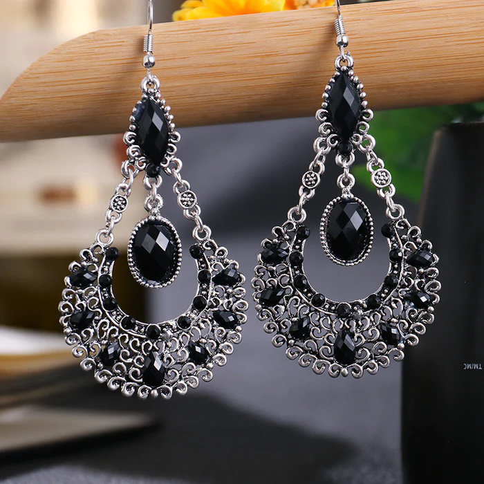 Romantic Earring for Special Moments