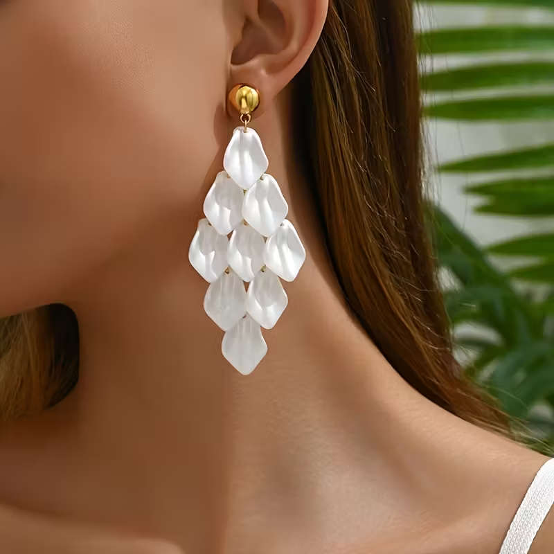 Classic Earring with Timeless Appeal