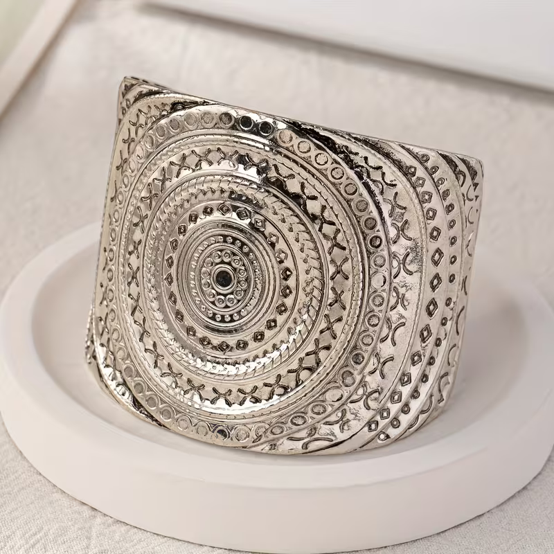 Stunning Bracelet for Daily Wear