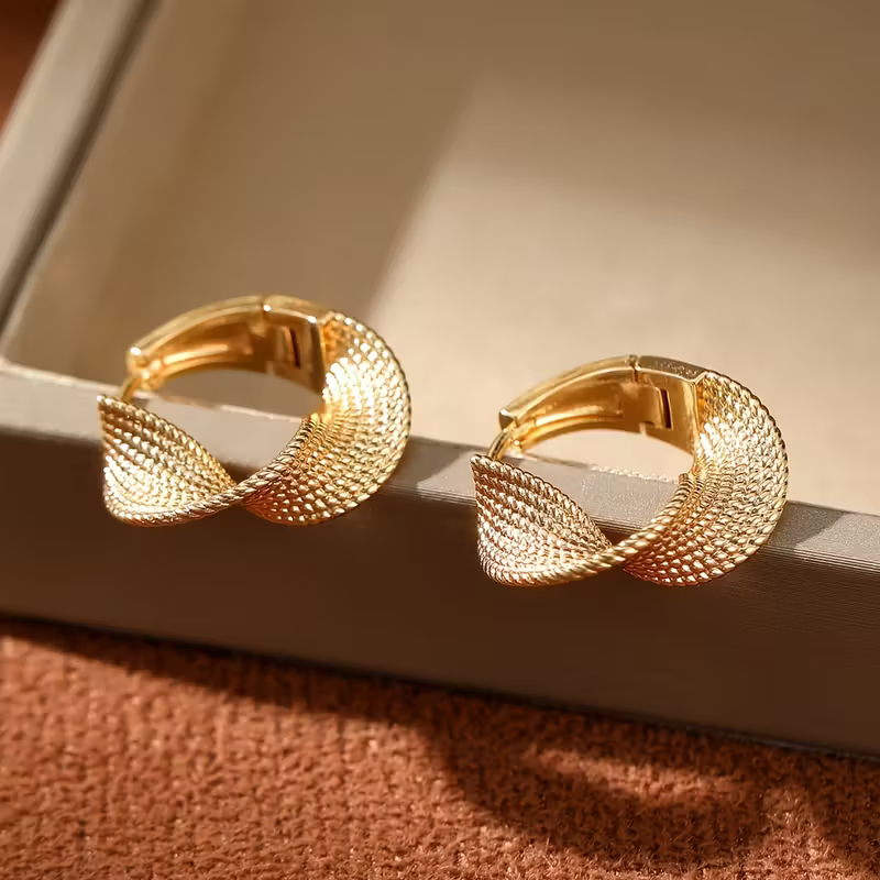 Beautiful Earring with Unique Style