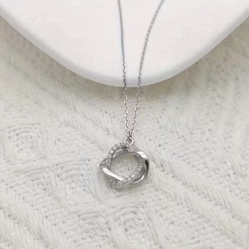 Stunning Necklace for Daily Wear