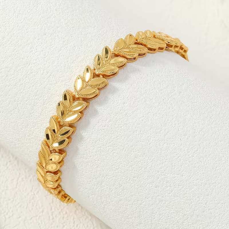 Romantic Bracelet for Special Moments