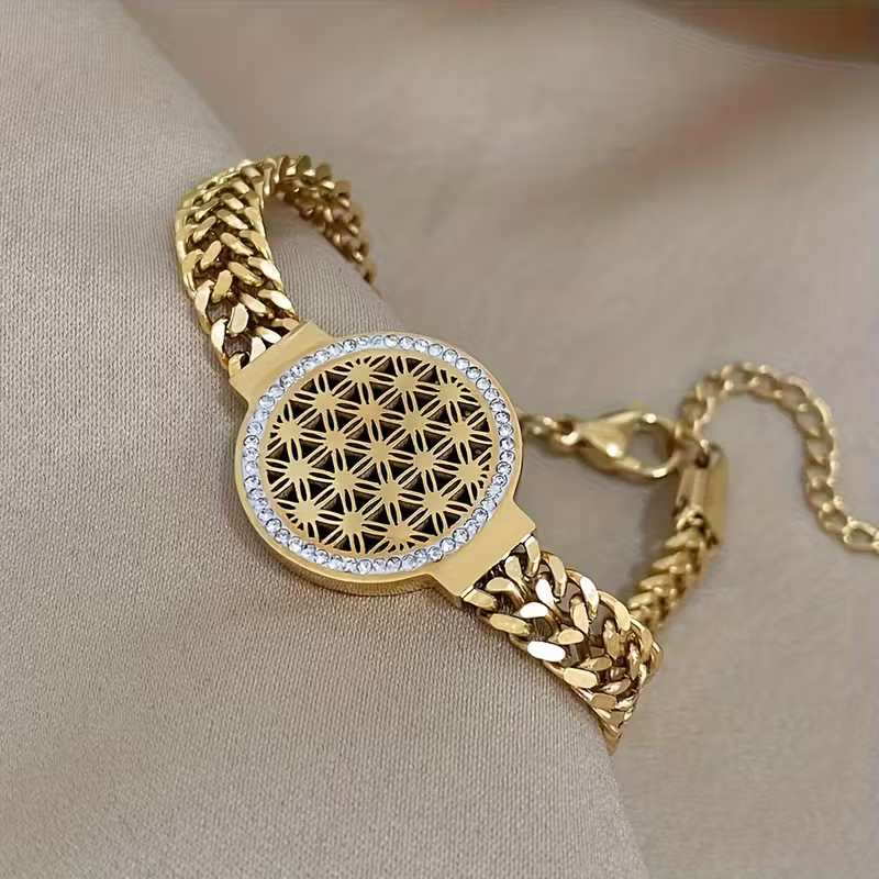 Romantic Bracelet for Special Moments
