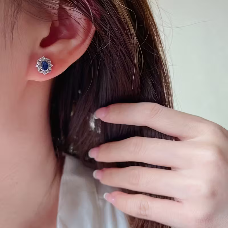 Stunning Earring for Daily Wear