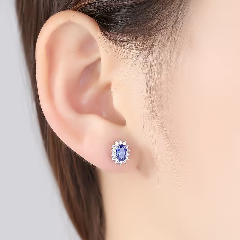 Elegant Earring for Every Occasion