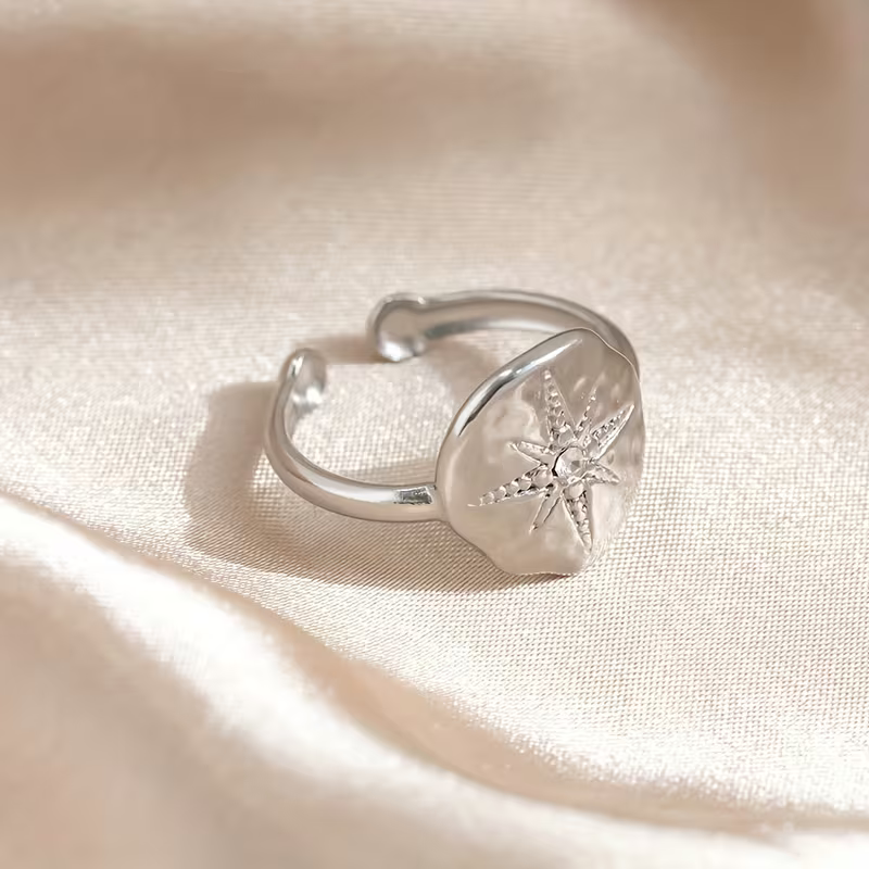 Stunning Ring for Daily Wear