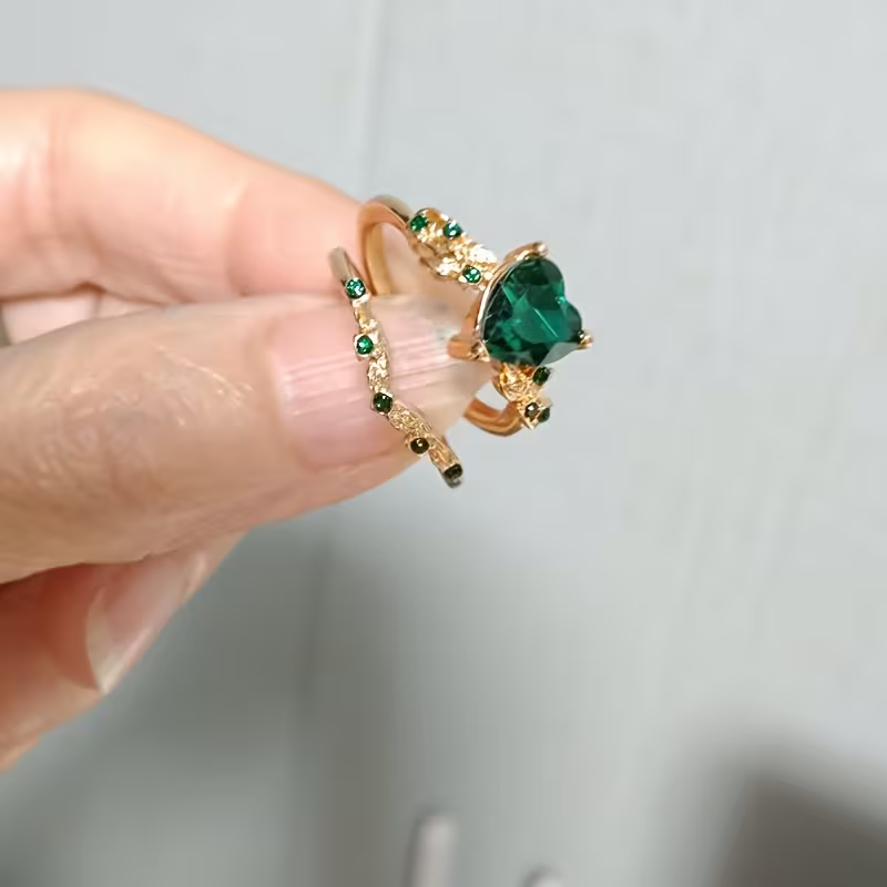 Beautiful Set with Unique Style