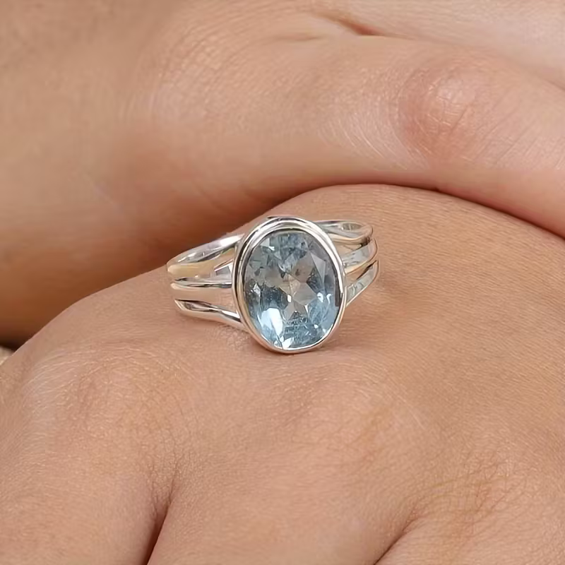Aqua Crystal Ring