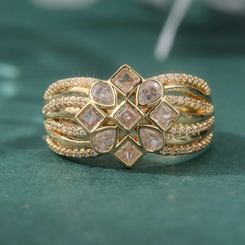 Stunning Gold Ring for Daily Wear
