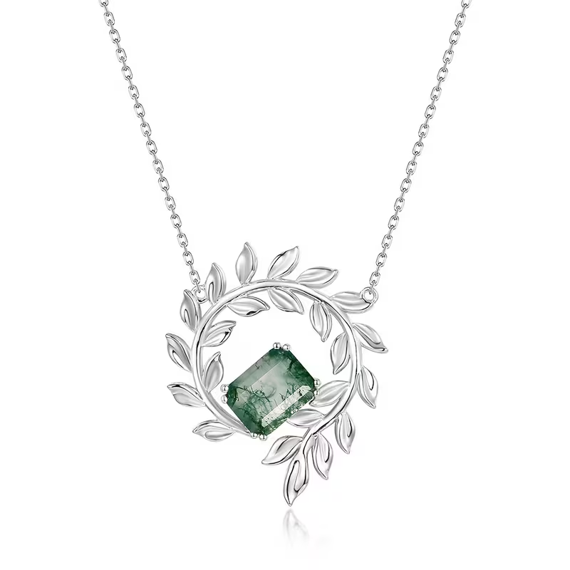 Classic Necklace with Timeless Appeal