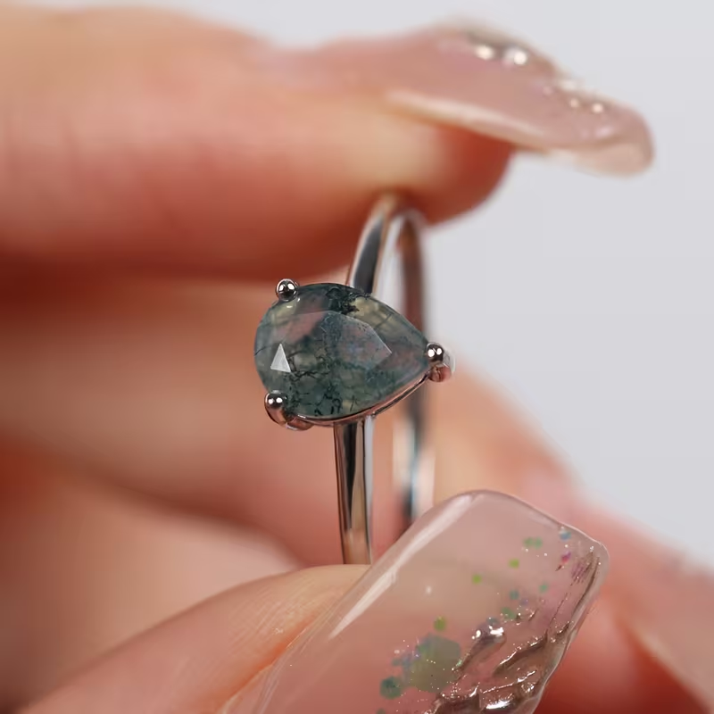 Charming Silver Ring for Any Occasion