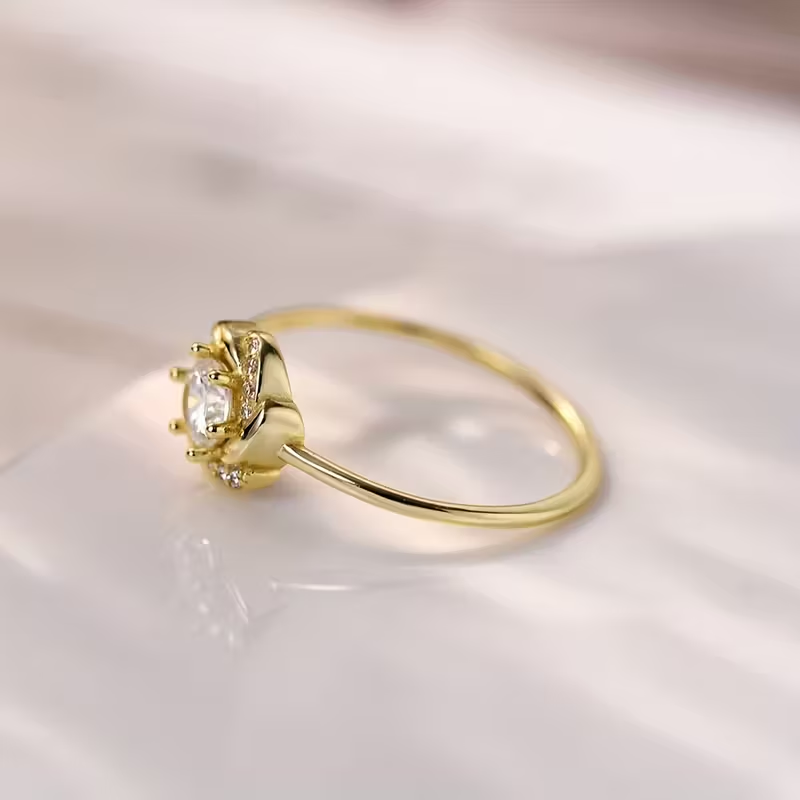 Romantic Gold Ring for Special Moments