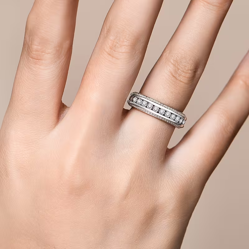 Stunning Gold Ring for Daily Wear