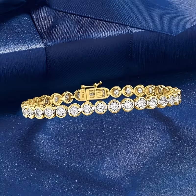 Romantic Gold Bracelet for Special Moments