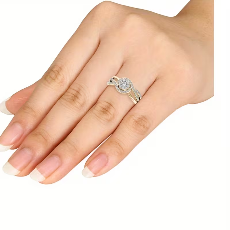 Beautiful Gold Ring with Unique Style