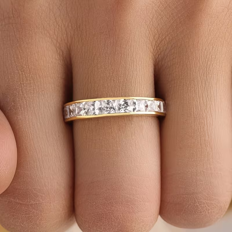 Stunning Gold Ring for Daily Wear