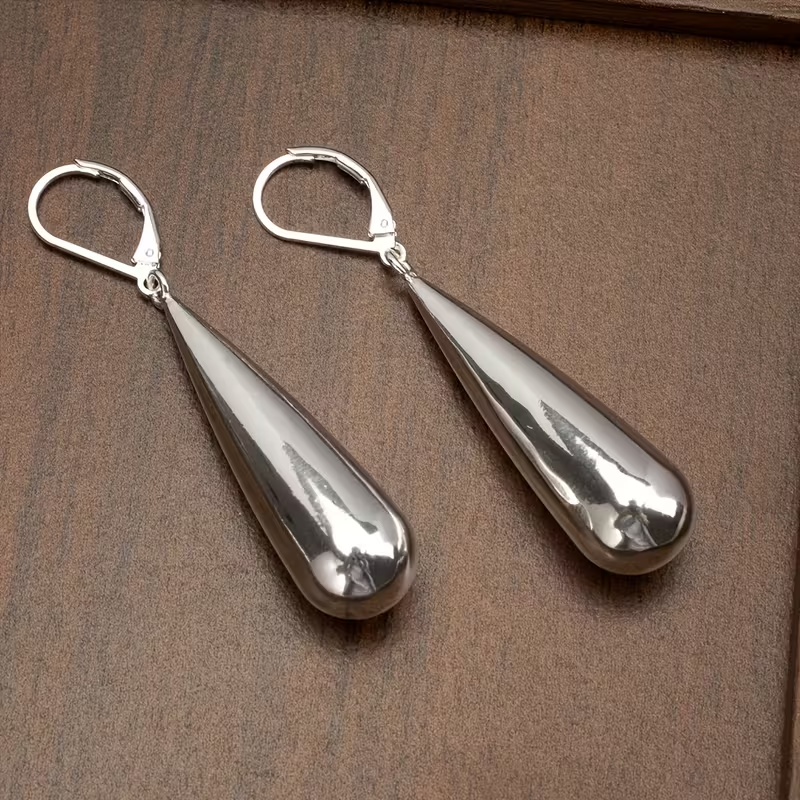 Delicate Artisan Gold Earring