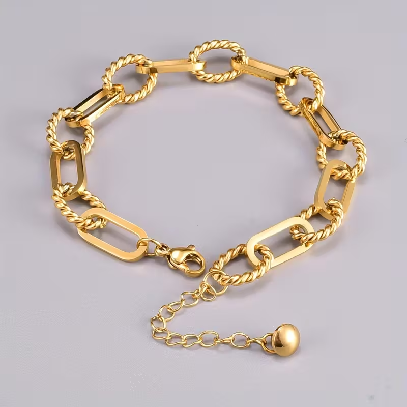 Beautiful Gold Bracelet with Unique Style