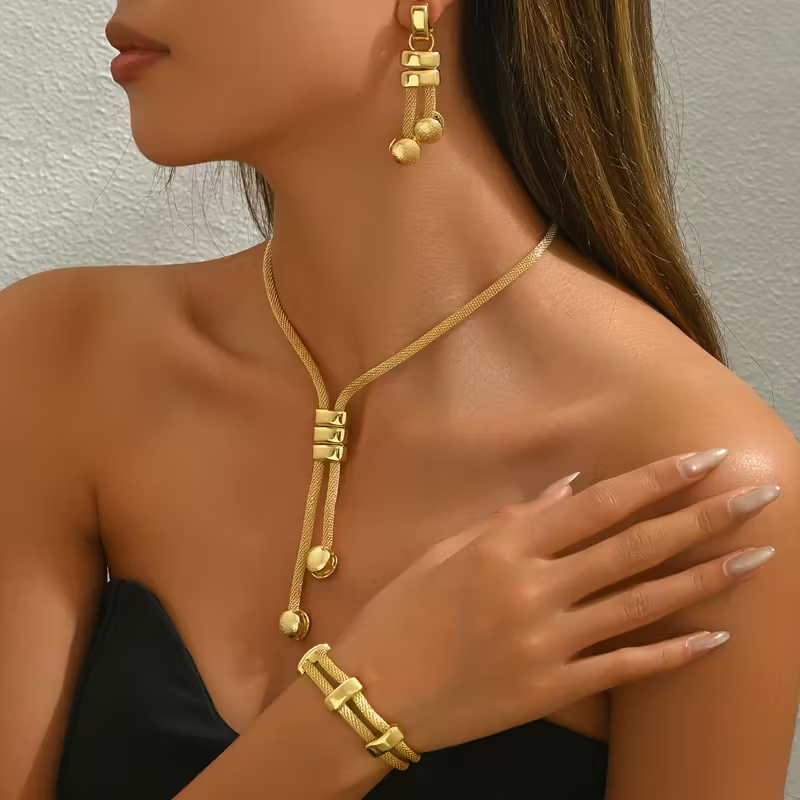 Classic Gold Set with Timeless Appeal